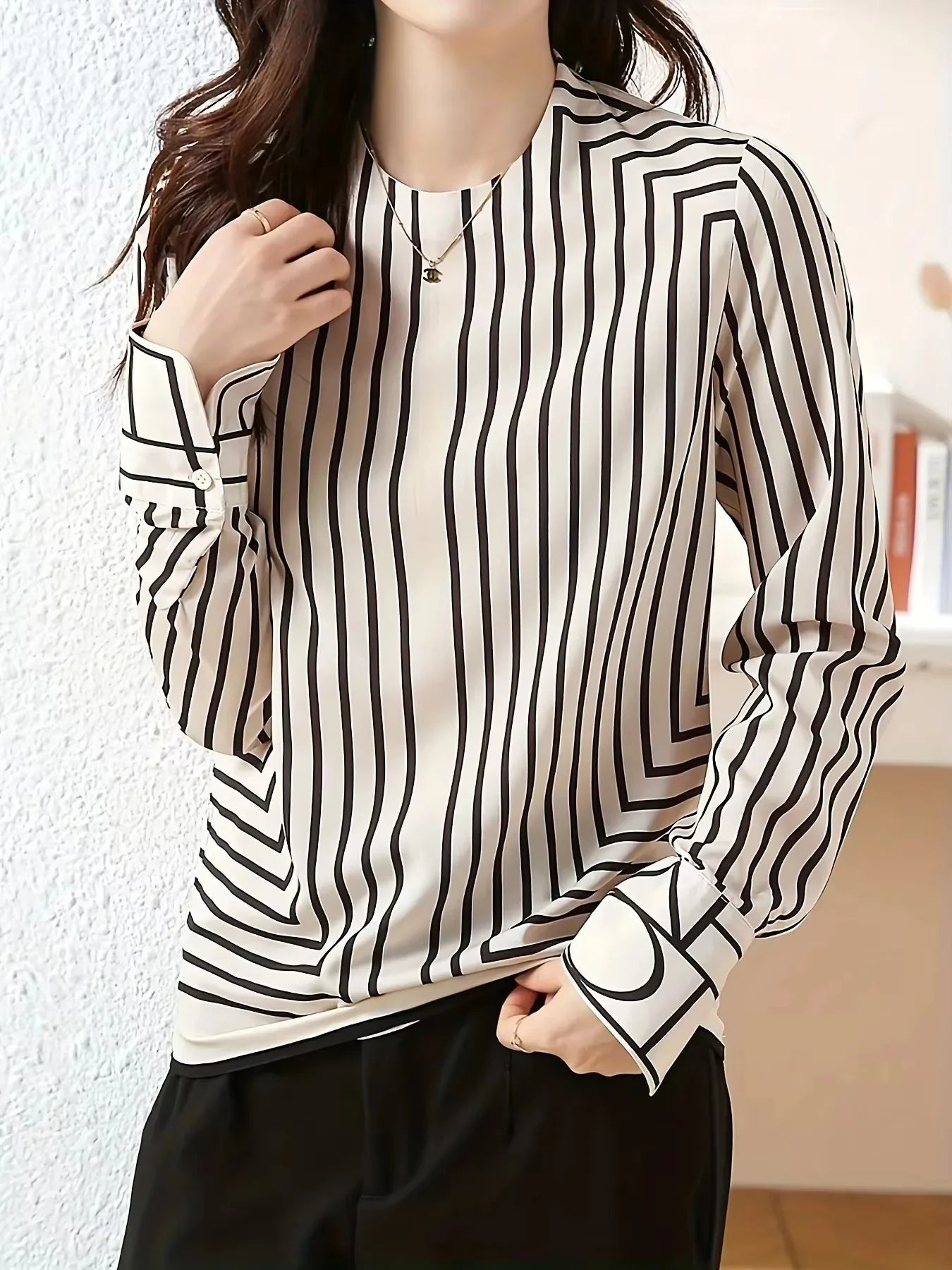 Fashion elegant Women Blouses New Spring office ladies bottoming shirts Blusas Mujer Long Sleeve Tops