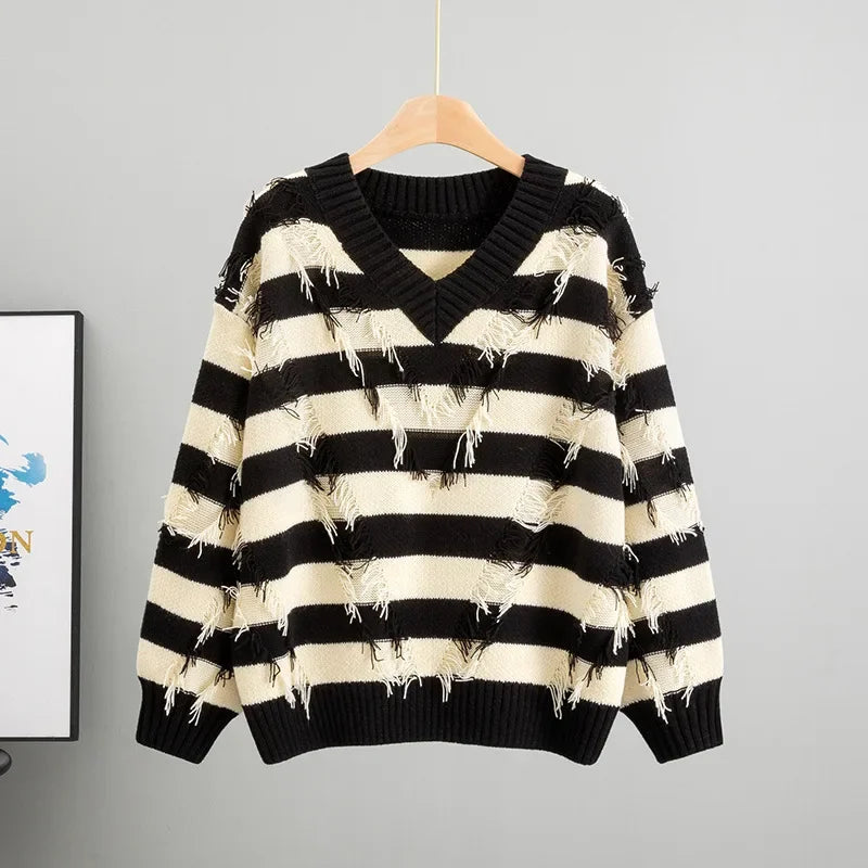 European and American New Women Clothing 2025 Autumn Lazy Wind Striped V-neck Sweater Loose Pullover Knitted Sweater Women