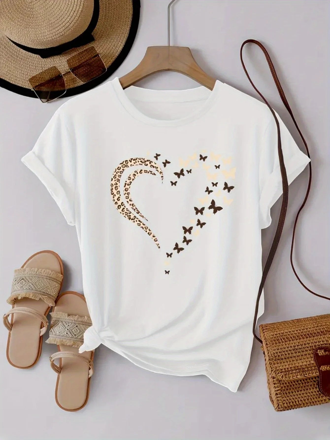 Fashionable Women'S T-Shirt Comfortable And Relaxed Round Neck Suitable for All Seasons Elegant Casual Top Party Must Have