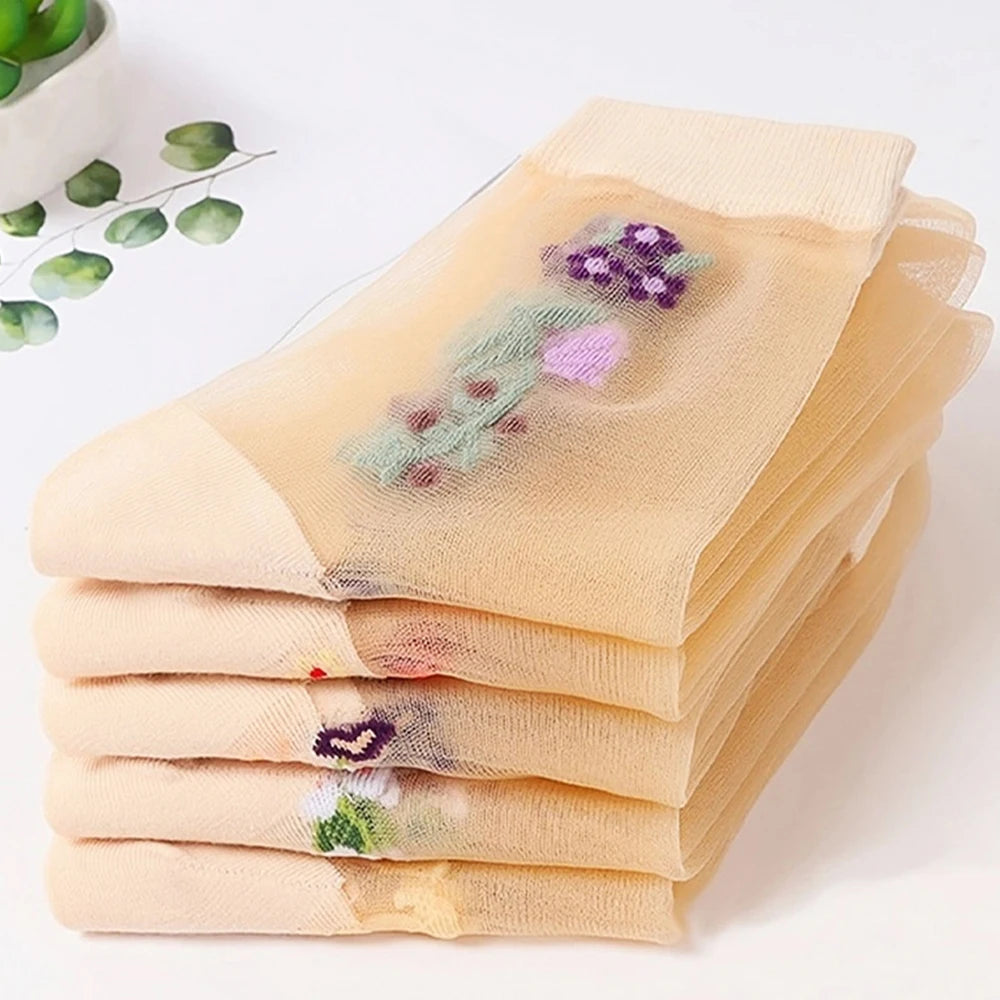5 pairs of ice silk socks wholesale women's spring and summer mid tube socks breathable, anti slip, anti hook silk crystal thin
