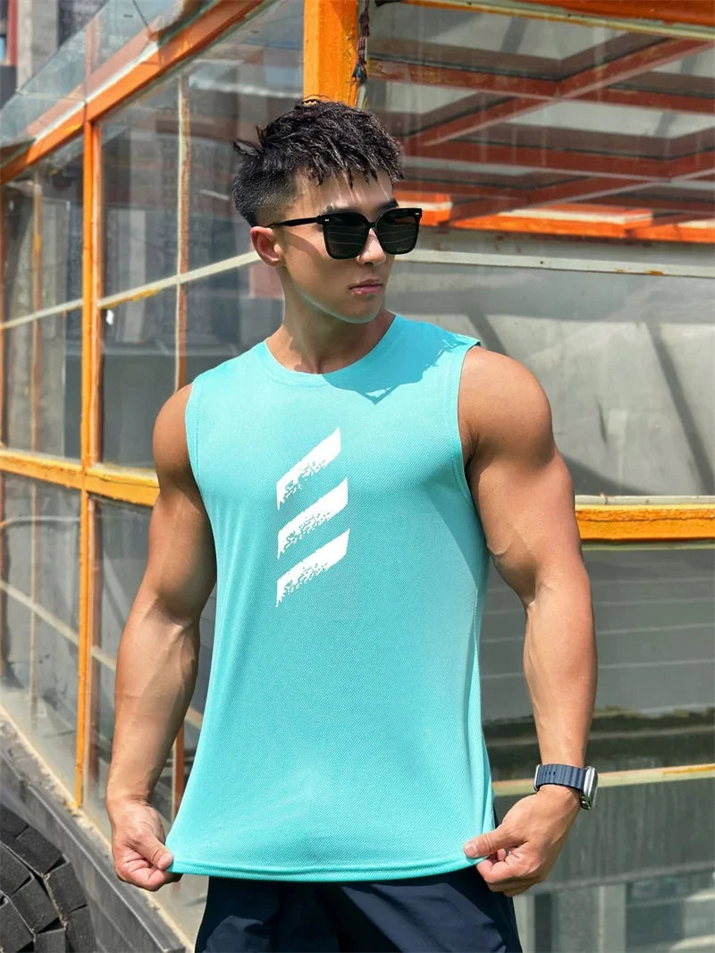 Sports Fitness Vest Sleeveless Quick Dry Breathable Running Top Trend Men's Pull-over Crewneck Mesh Vest Summer New Style