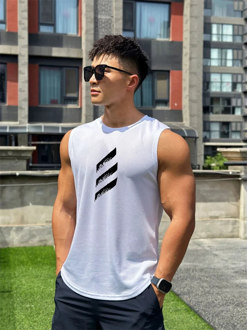Sports Fitness Vest Sleeveless Quick Dry Breathable Running Top Trend Men's Pull-over Crewneck Mesh Vest Summer New Style