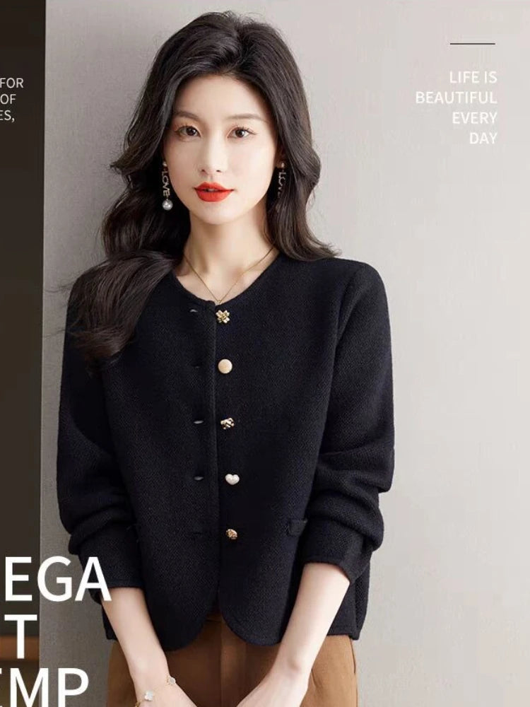 Women 2025 Clothing Fashion Solid Sweaters Coat Autumn Winter New Vintage Elegant Chic Button Short Style Knitted Cardigan