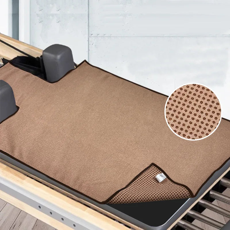 Machine Washable Pilates Core Mat Anti-Slip Mat for Large Equipment Yoga Studios, Sweatproof and Soft, Insulated Yoga Towel Port