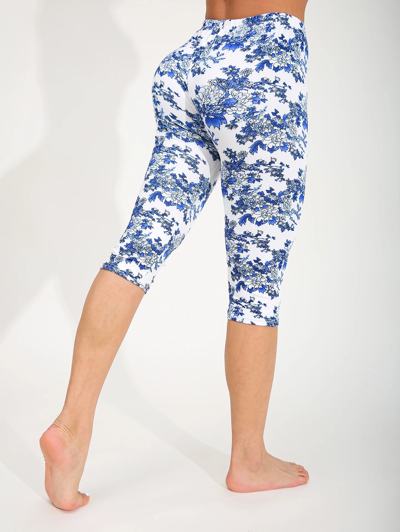 Fashionable And Casual Women's Legging Blue And White Peony Sports Fitness Yoga Pants Sexy And Elegant High Stretch Pencil Pants