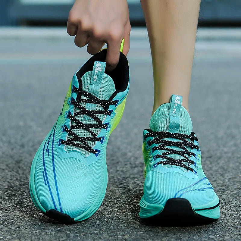 Running Shoes Men Lightweight Comfortable Sports Shoes Men Thick-soled Lace-up Air Mesh Breathable Casual Sports Shoes Men