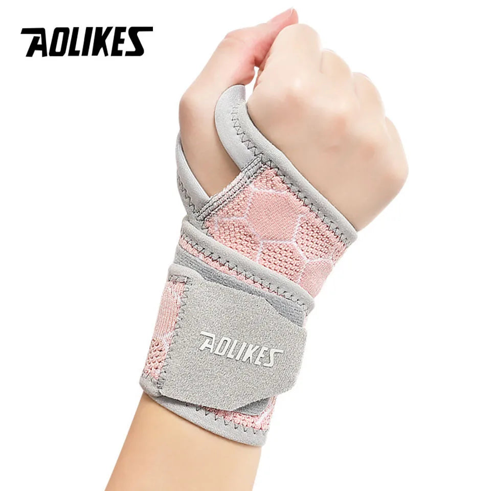 AOLIKES 1PCS Compression Wrist Brace for Carpal Tunnel Relief Light Support,Adjustable Wrist Guards Fit Right Left Hand for Work
