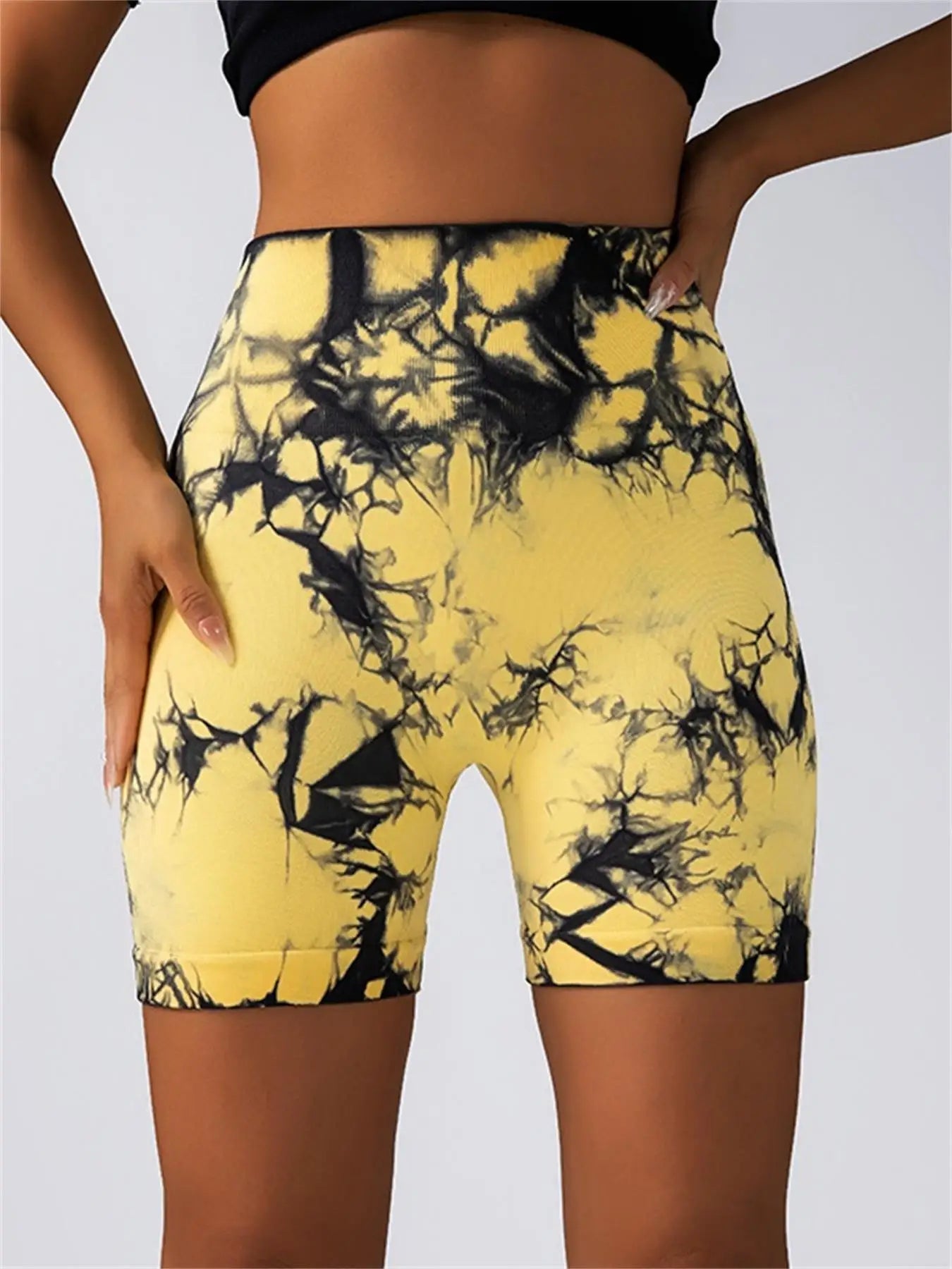 Women's Tie Dye Print Ruched High Waist Sports Shorts, Casual Comfy Breathable Seamless Skinny Shorts for Yoga Gym Workout