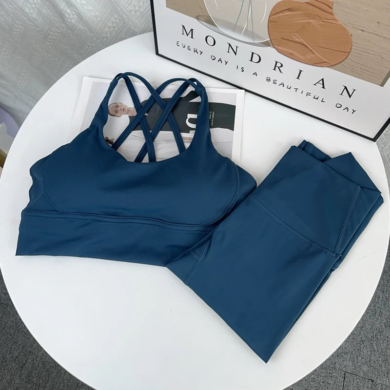 2024 New 2 Piece Yoga Set Breathable Fitness Suit Cross Back Yoga Tops Peach Butt Yoga Pants Pilates Running Fitness Suit