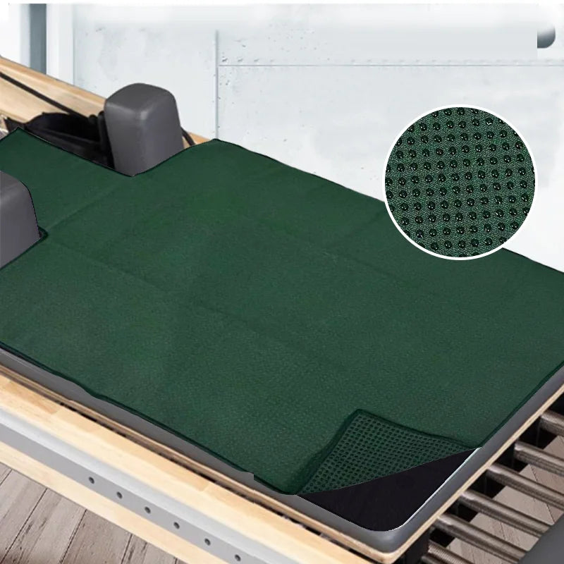 Machine Washable Pilates Core Mat Anti-Slip Mat for Large Equipment Yoga Studios, Sweatproof and Soft, Insulated Yoga Towel Port