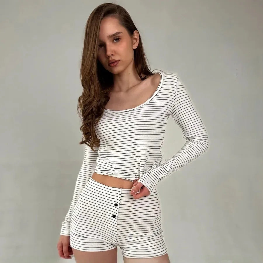 Women's Pajamas Fashion Simple Style Striped Lightweight Long Sleeve Shorts Two Piece Set Comfortable Knitted Homewear