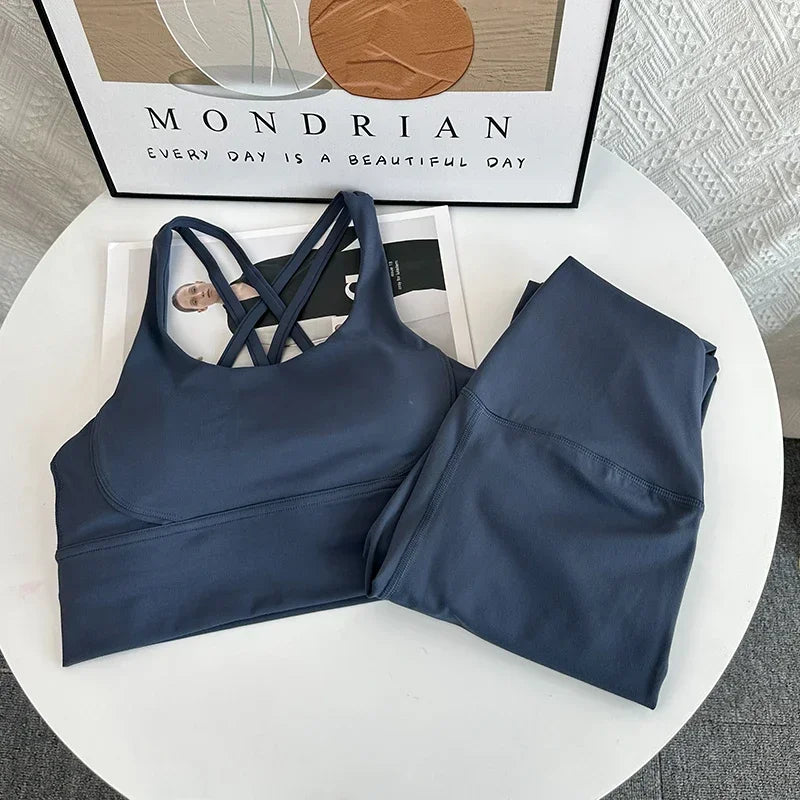 2024 New 2 Piece Yoga Set Breathable Fitness Suit Cross Back Yoga Tops Peach Butt Yoga Pants Pilates Running Fitness Suit