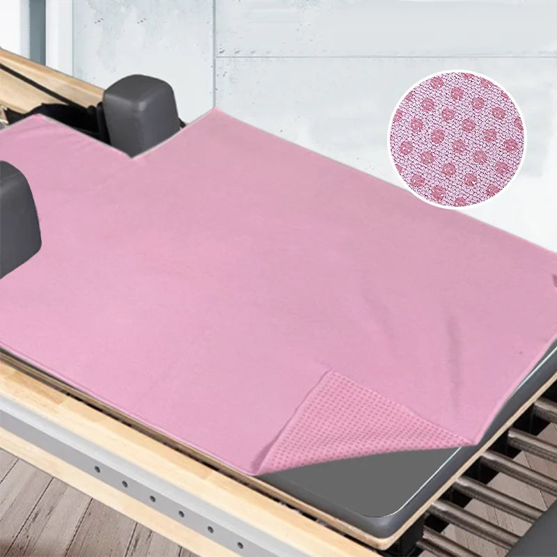 Machine Washable Pilates Core Mat Anti-Slip Mat for Large Equipment Yoga Studios, Sweatproof and Soft, Insulated Yoga Towel Port