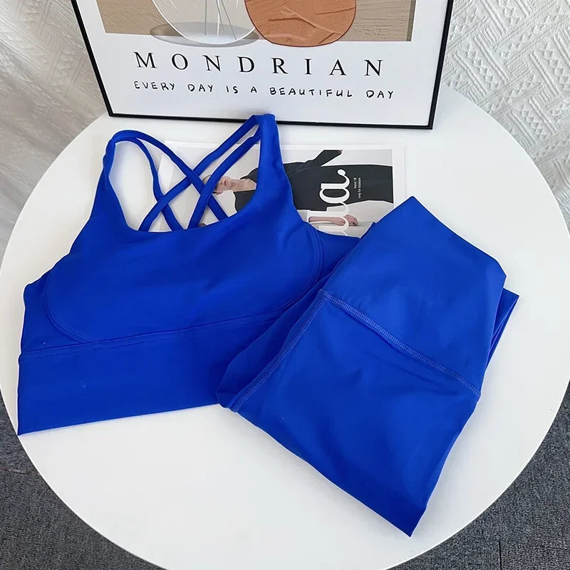 2024 New 2 Piece Yoga Set Breathable Fitness Suit Cross Back Yoga Tops Peach Butt Yoga Pants Pilates Running Fitness Suit