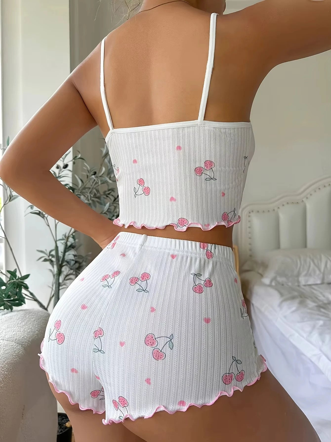 Sleepwear Women's Summer Pajama Set Heart Print Sexy Ribbed Bow Decor Round Neck Backless Crop Cami Top & Shorts Nightwear