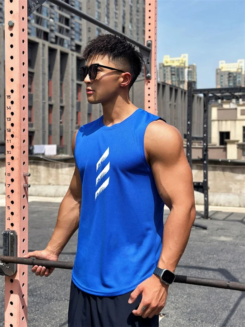 Sports Fitness Vest Sleeveless Quick Dry Breathable Running Top Trend Men's Pull-over Crewneck Mesh Vest Summer New Style