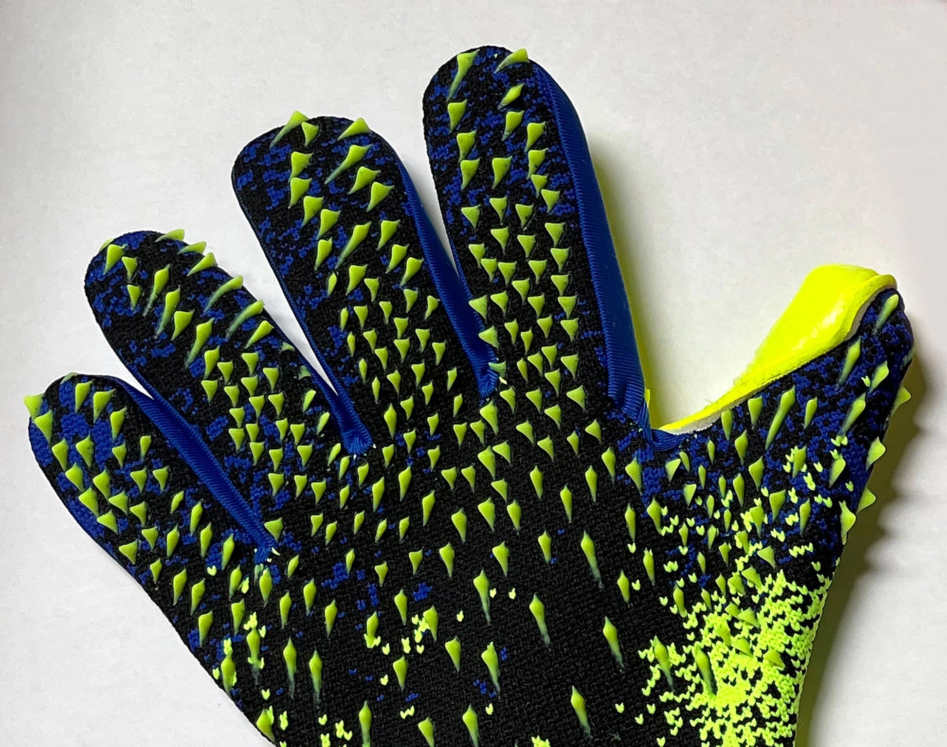 Football Soccer Goalkeeper Gloves Thickened Football Professional Protection Adults Teenager Goalkeeper Soccer Goalie Gloves - FitHealthHavenFitHealthHavenFitHealthHaven14:29Picture Color;325:361386szie 8Picture Colorszie 8Football Soccer Goalkeeper Gloves Thickened Football Professional Protection Adults Teenager Goalkeeper Soccer Goalie Gloves